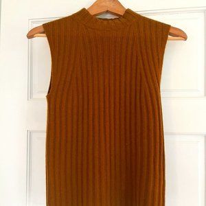 Vince Ribbed Sleeveless Cashmere Sweater Tank - Rust Brown